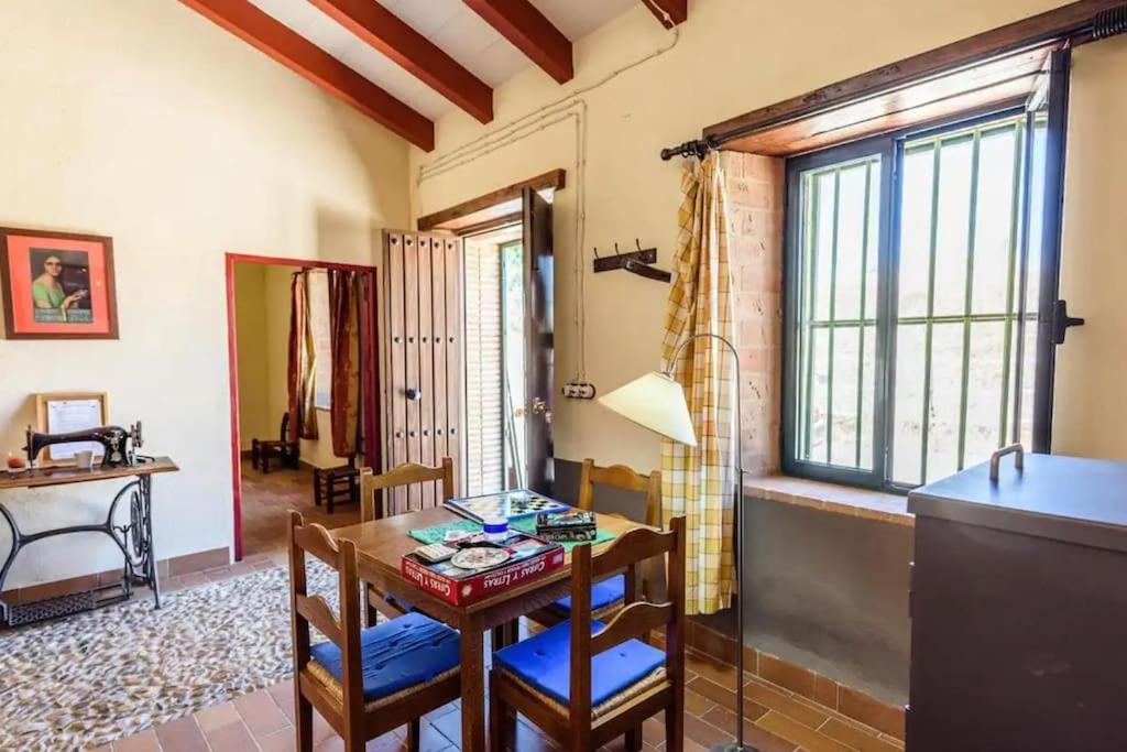 Casa Cortijo En Dehesa Sierra Leon Casa de vacances *