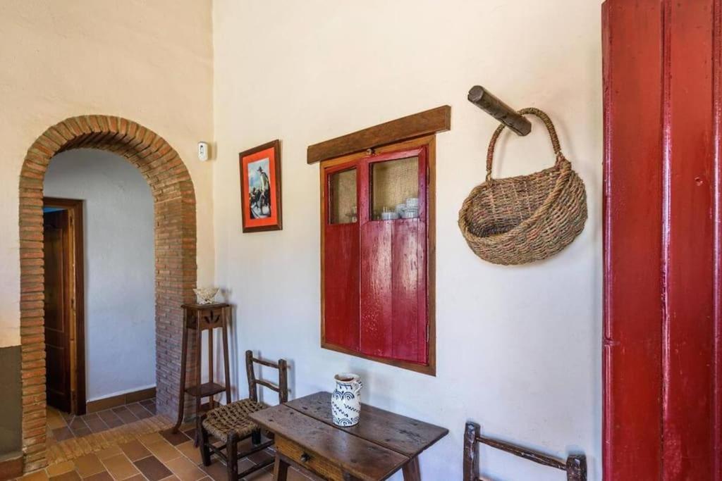 Casa Cortijo En Dehesa Sierra Leon *