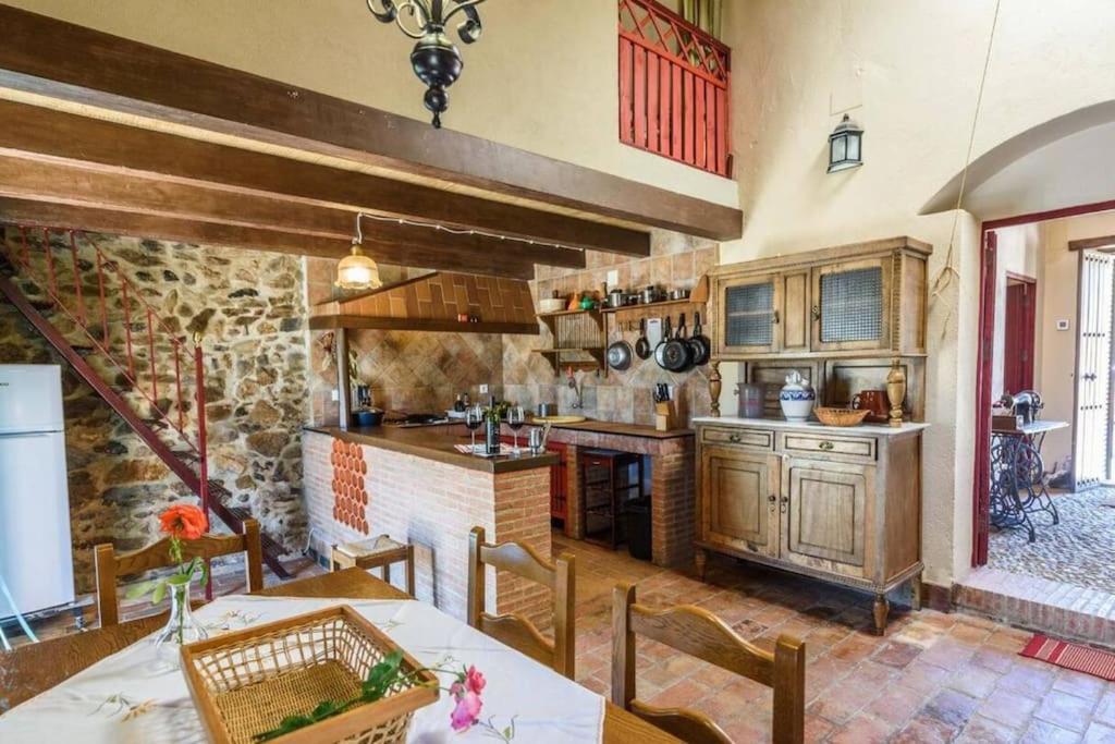 Ferienhaus Casa Cortijo En Dehesa Sierra Leon *